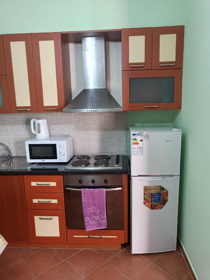 Apartament Aldom *